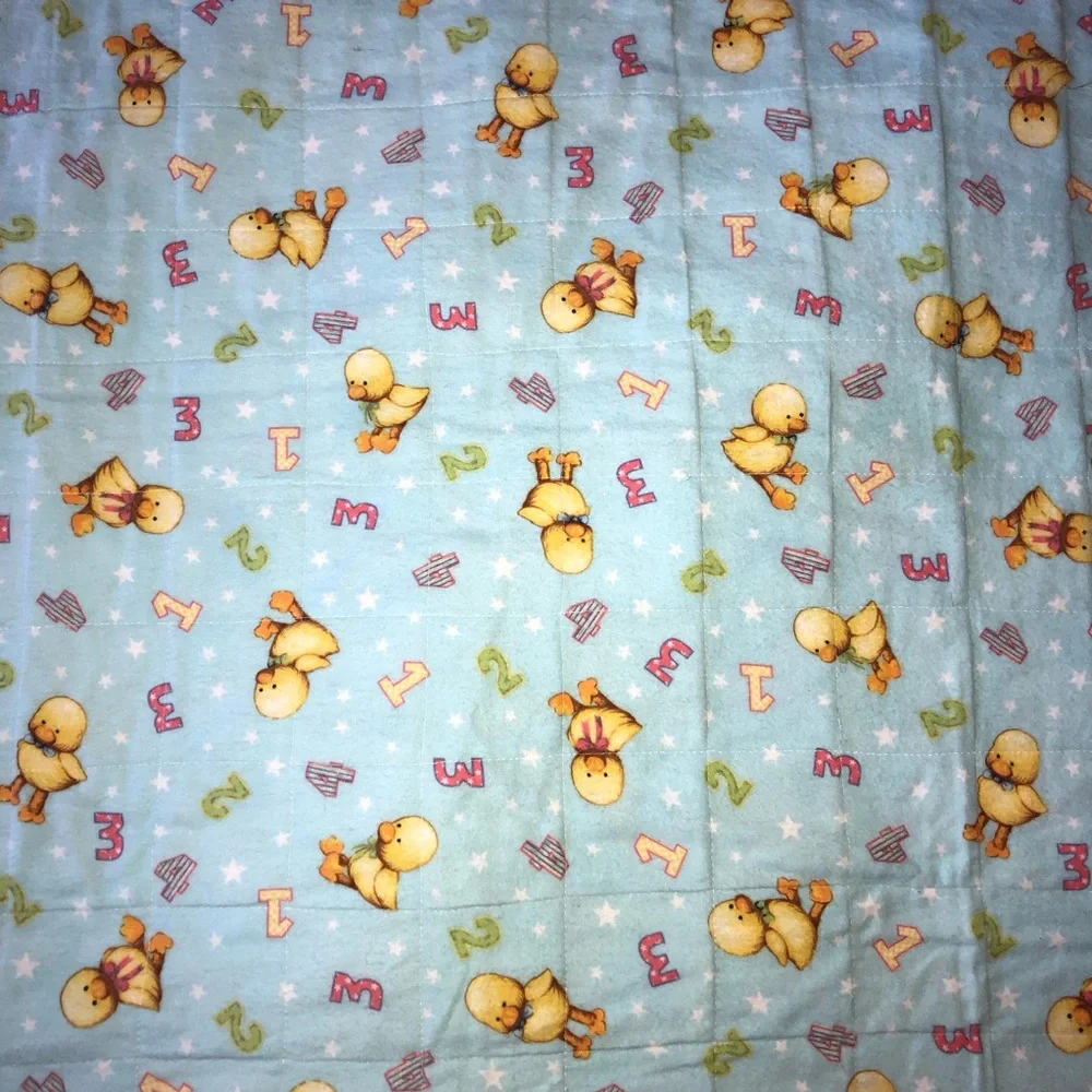 Vintage Chicks and Numbers, Reversible Stars,ducks,Blue Flannel 33 X 33 Baby - Picture 4 of 7